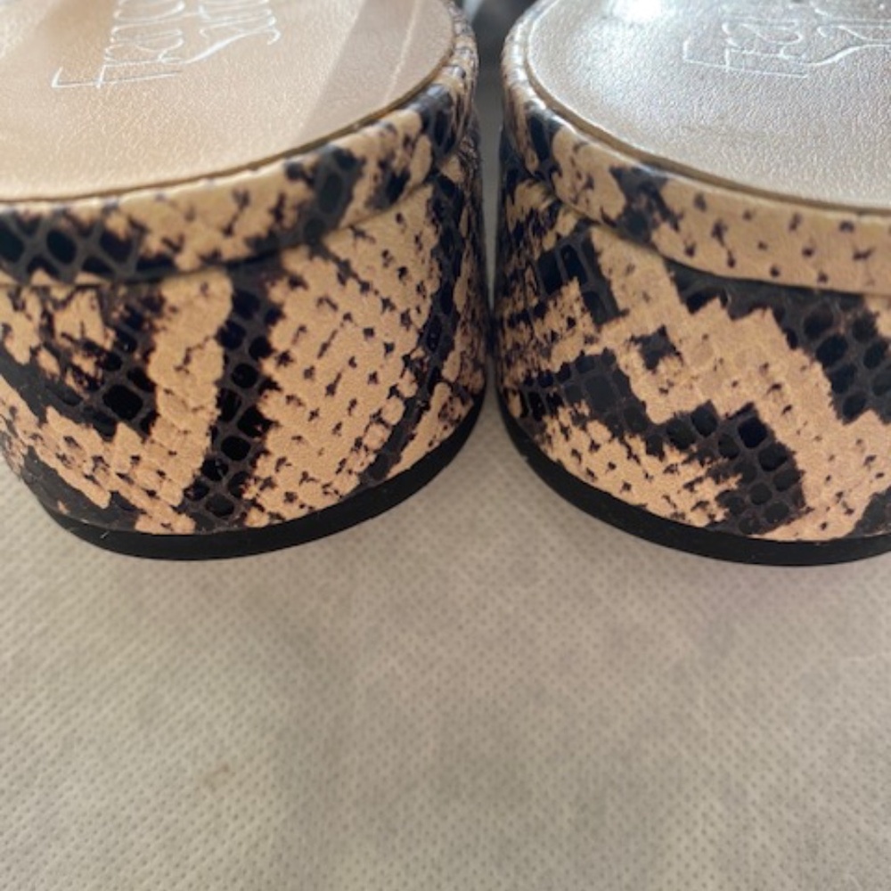 Super cute - Pristine - Franco Sarto Leather Embossed Snakeskin Slingbacks - Picture 10 of 10